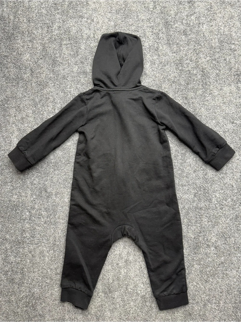 Nike Baby Boy 12 months Black Hooded athletic One-Piece Zip Romper